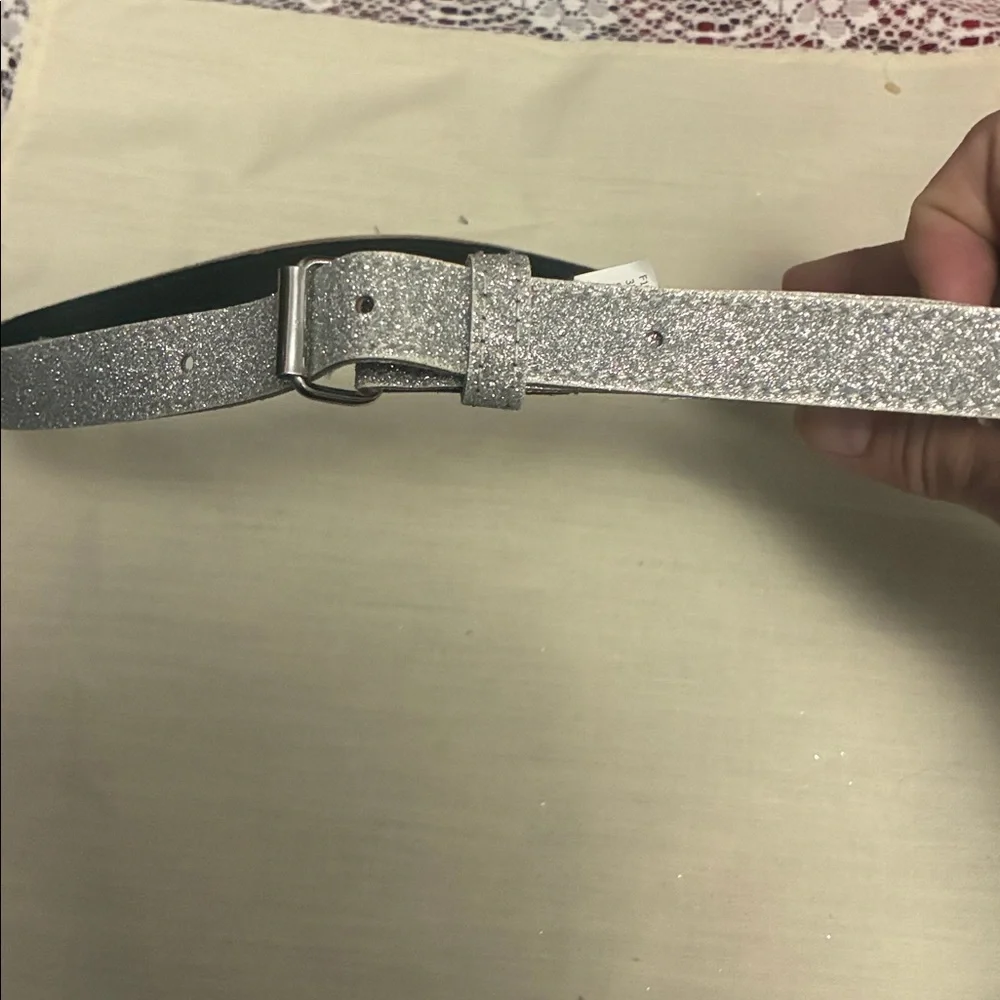 Girls sparkle silver belt 6 reg